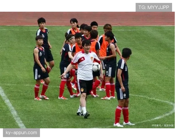 快速任意球的判罚规则与裁判执行标准解析